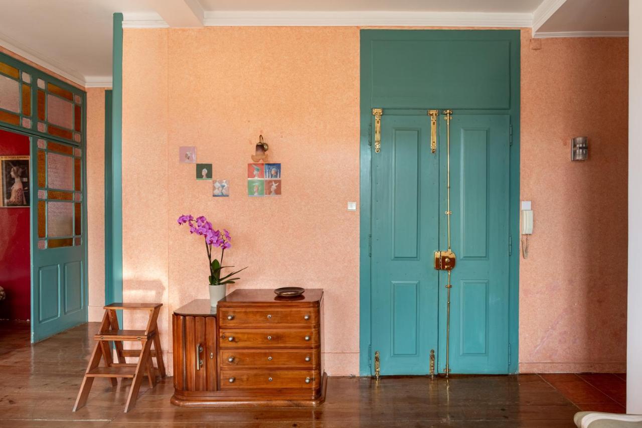 Apartment Joivy Vibrant 3-bed With Balcony *